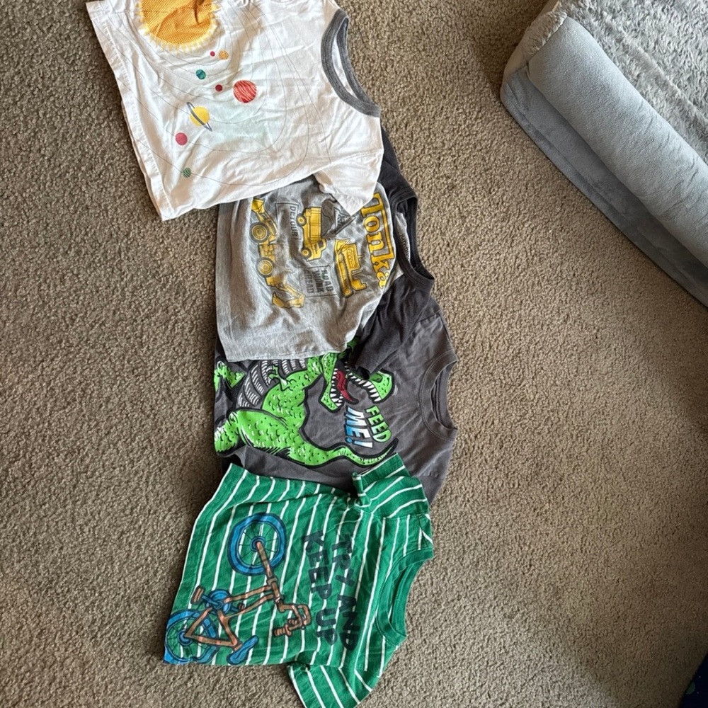 Kids Graphic T-Shirts Set